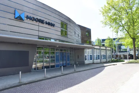 Emmen Moore MKW 7