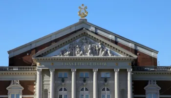 ANBI-toezicht aangescherpt: zaak Concertgebouw belangrijk signaal voor zorginstellingen