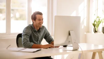Adobe Stock 205970547 workinghome
